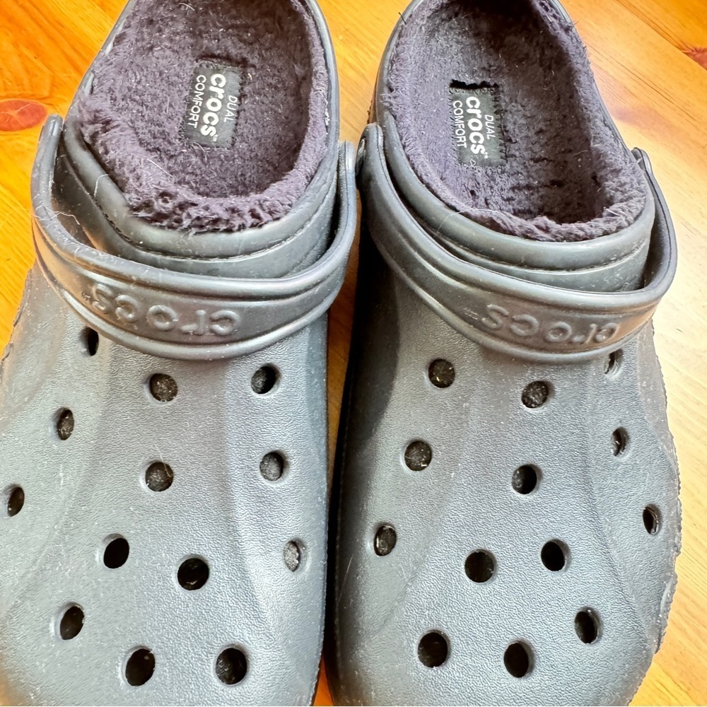 Crocs black men’s size12 - Picture 4 of 7